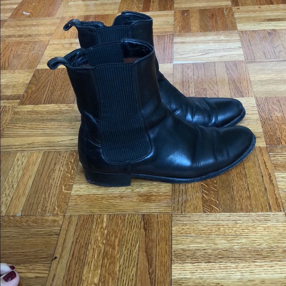 Burberry Chelsea Boot - Picture 5 of 7